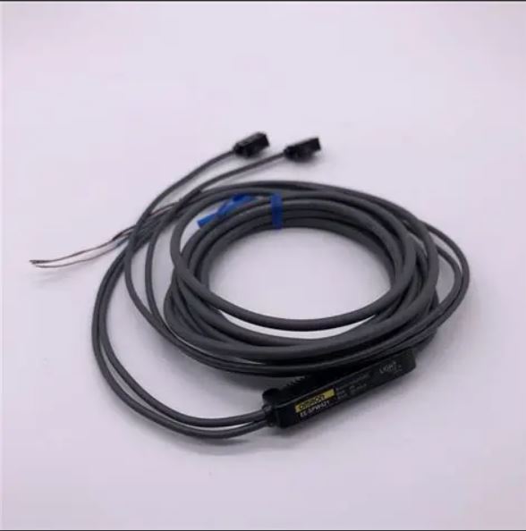 KEYENCE基恩士3 线接近传感器EZ-8M型