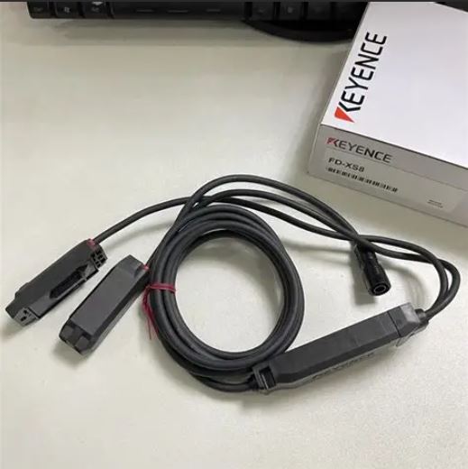 KEYENCE基恩士光纤放大器FS-V21合肥栗山贸易小胡18105608873