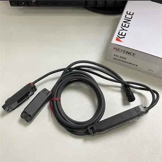 KEYENCE基恩士光纤放大器FS-V21合肥栗山贸易小胡18105608873