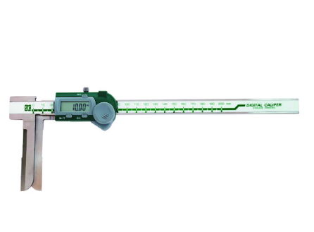 SK新泻精机游标卡尺GDCS-200IK杨：18105608753