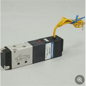 KOGANEI小金井电磁阀 110-4E1 AC100杨：18105608753