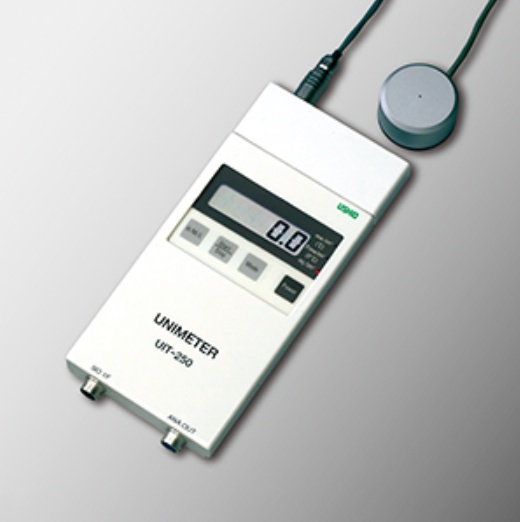 UIT-250.jpg UIT-250.jpg