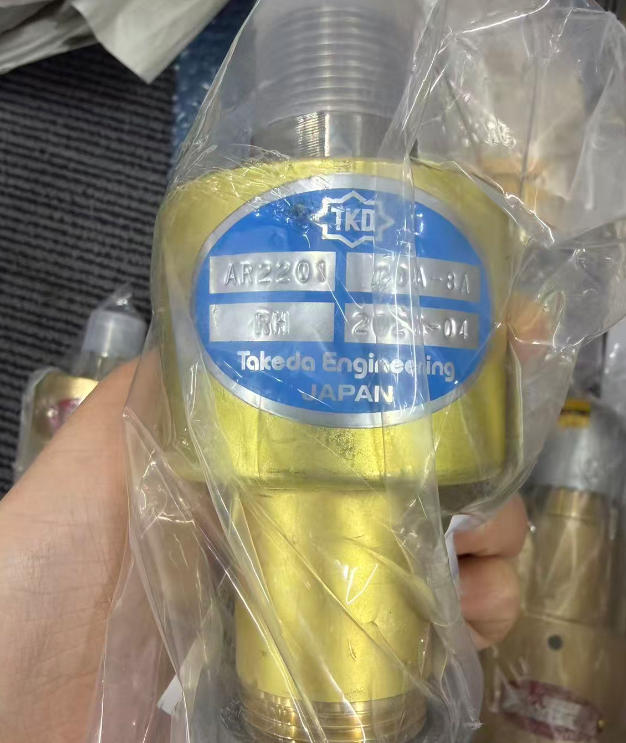 日本TKD武田旋转接头AR2201杨：181-0560-8753