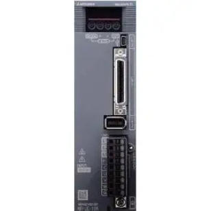 Mitsubishi三菱伺服放大器  MR-JE-40A 杨：181－0560－8753